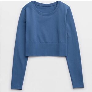 Offline by Aerie Seamless Cropped Long Sleeve size medium